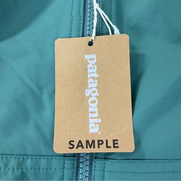 Patagonia NWT Women's Size Small Shelled Synchilla Reversible Vest 23025 Style - Picture 5 of 15